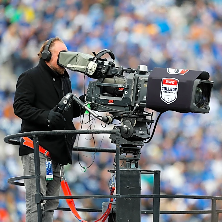 When, Where, and How to Watch No. 2 Notre Dame VS No. 8 BYU