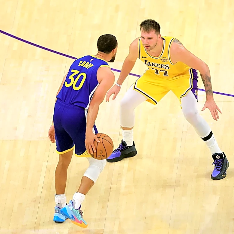Lakers vs. Warriors Preseason Preview: Battle of California in Las Vegas