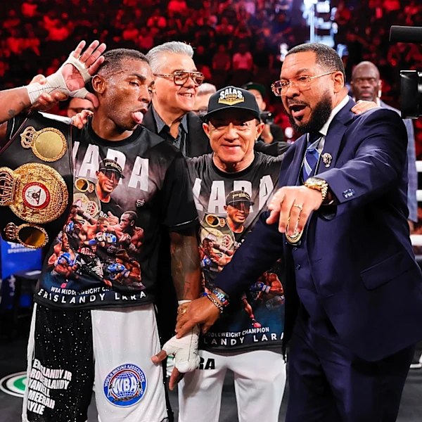 Erislandy Lara vs Tim Tszyu set, planned for “late November”