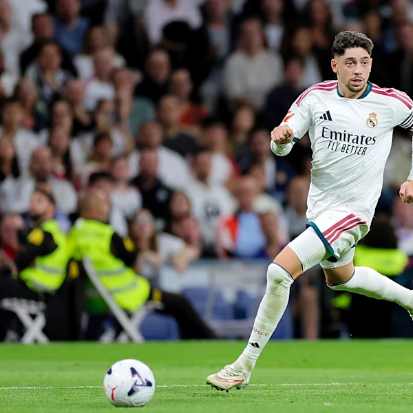 Mourinho Deploys Valverde in His Best Position – Temporary Fix?