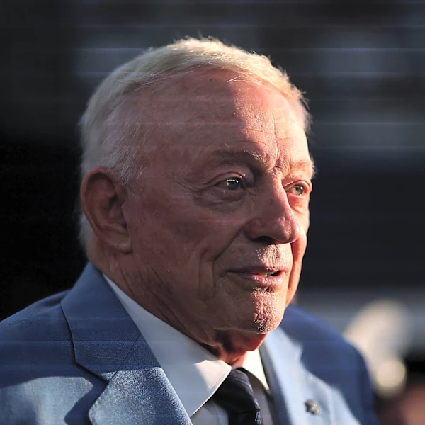 Will Cowboys be buyers or sellers at the November 10 NFL trade deadline?