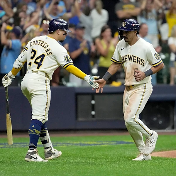 MLB Playoff Roundup: Brewers and David Hamilton put pressure on Dodgers, Guardians stay surging