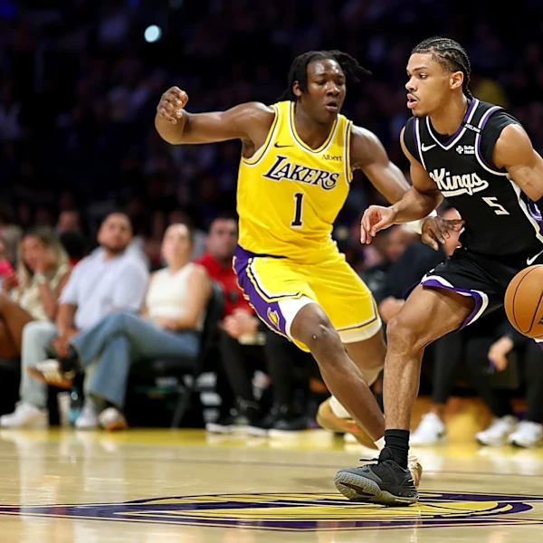 Adou Thiero says Matisse Thybulle has been helping him improve defensively