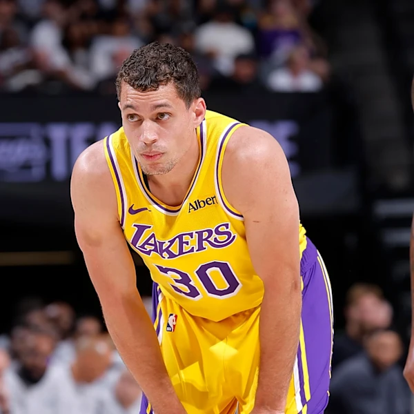 JJ Redick is a big fan of Chris Mañon: ‘We’re invested in his development’