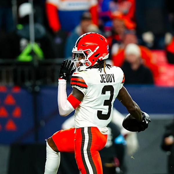 One wide receiver most fits the bill for a Chiefs midseason trade