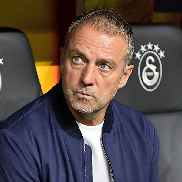 Hansi Flick gives his verdict on Lamine Yamal and Barcelona’s win over Galatasaray