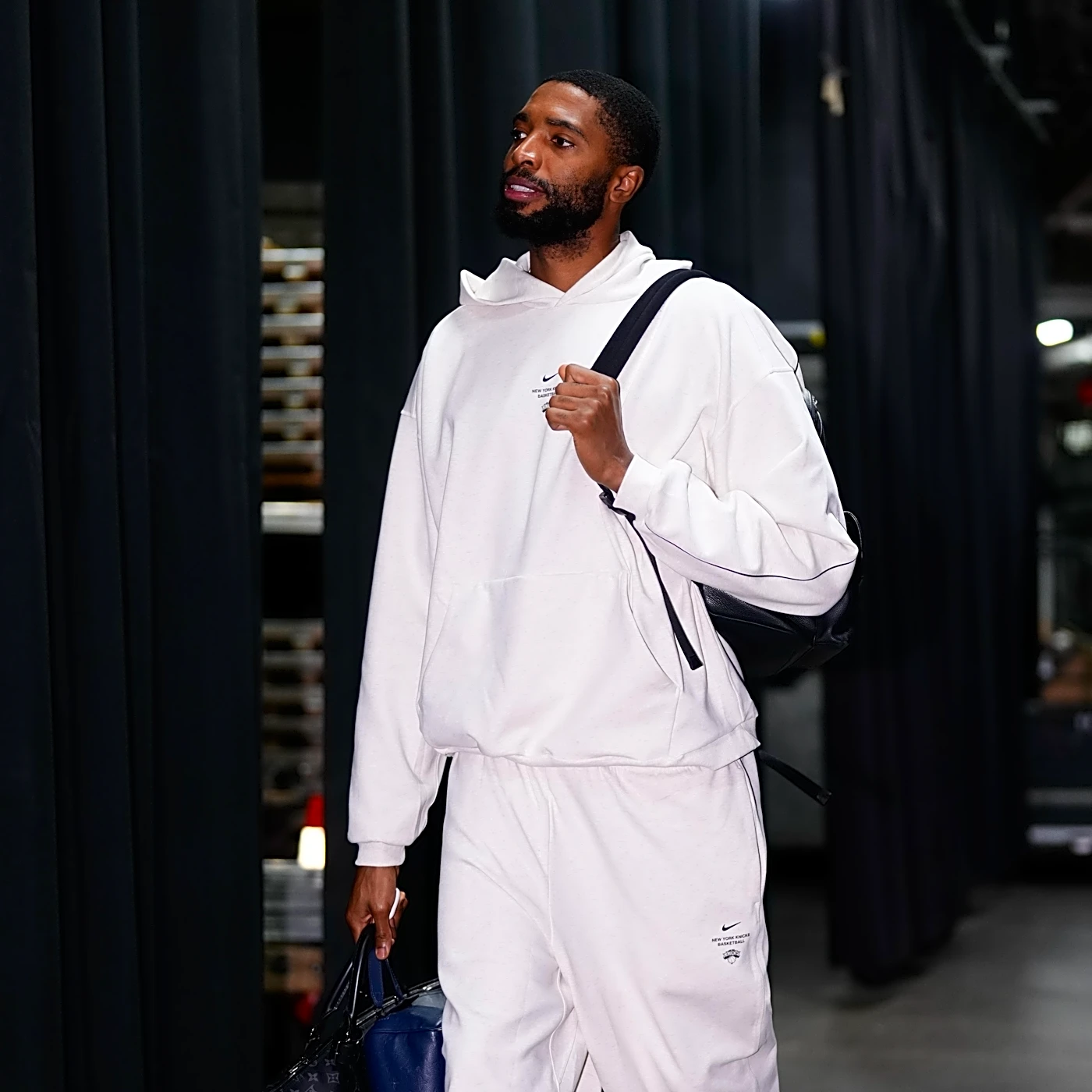 Raptors 148, Knicks 98: Scenes from Kawhi’s return