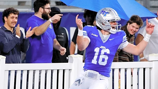 Middle Tennessee emerges over Delaware, 33-30, in duel with seven lead changes