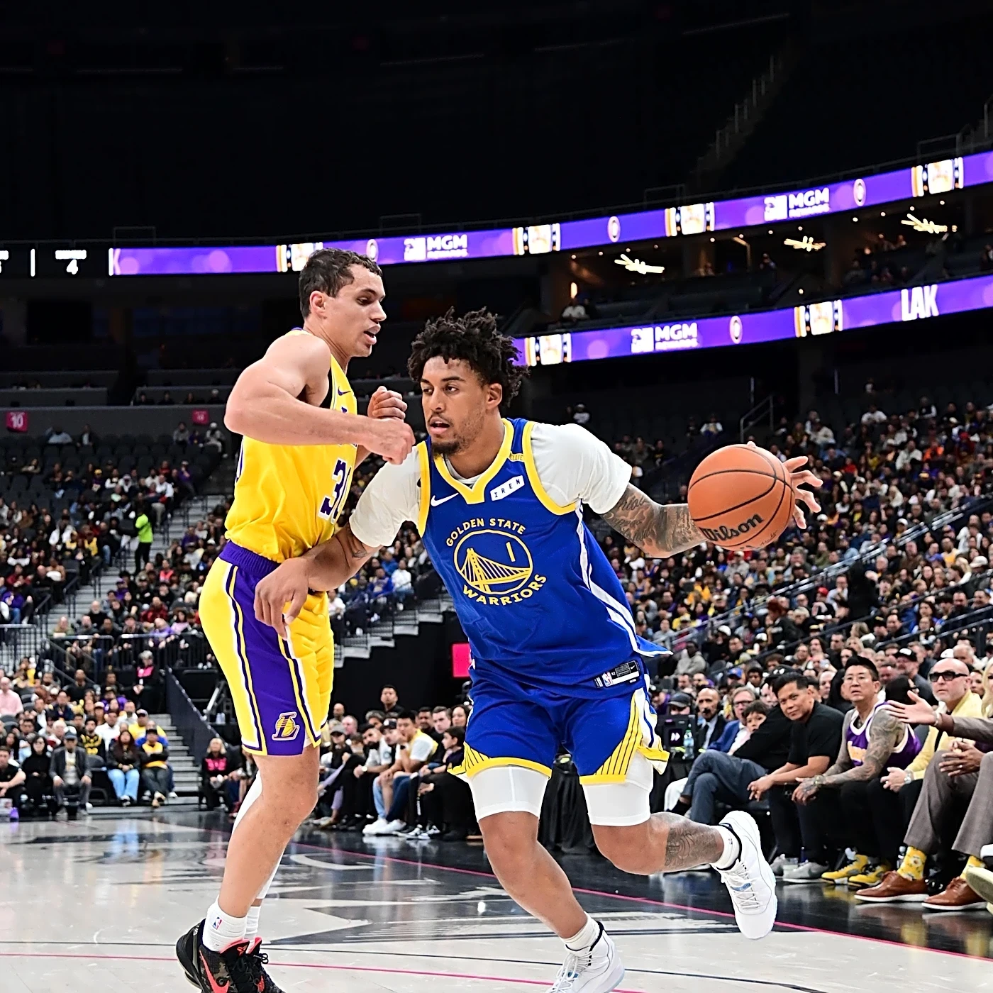 Warriors win over Lakers in Vegas, 101-89