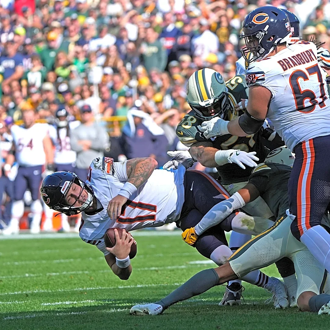 Chicago Bears Pass Protection Analysis on the Sacks Allowed vs Packers