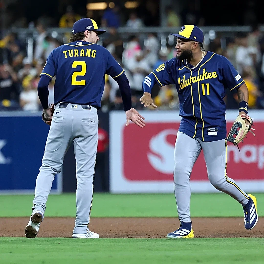 Turang, Chourio among NL Gold Glove finalists for Brewers