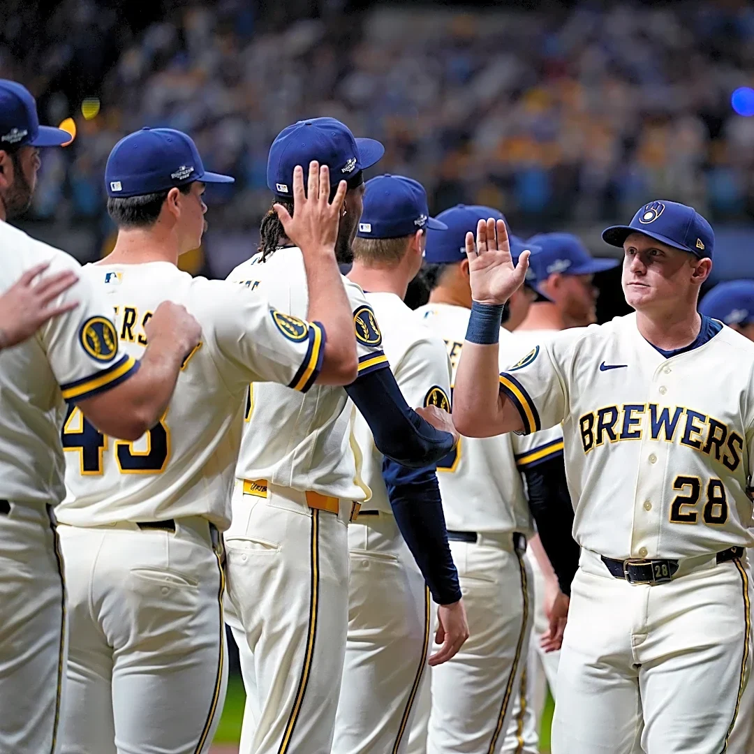 NLCS Game 3 Discussion: Milwaukee Brewers (2-0) @ Los Angeles Dodgers (0-2)