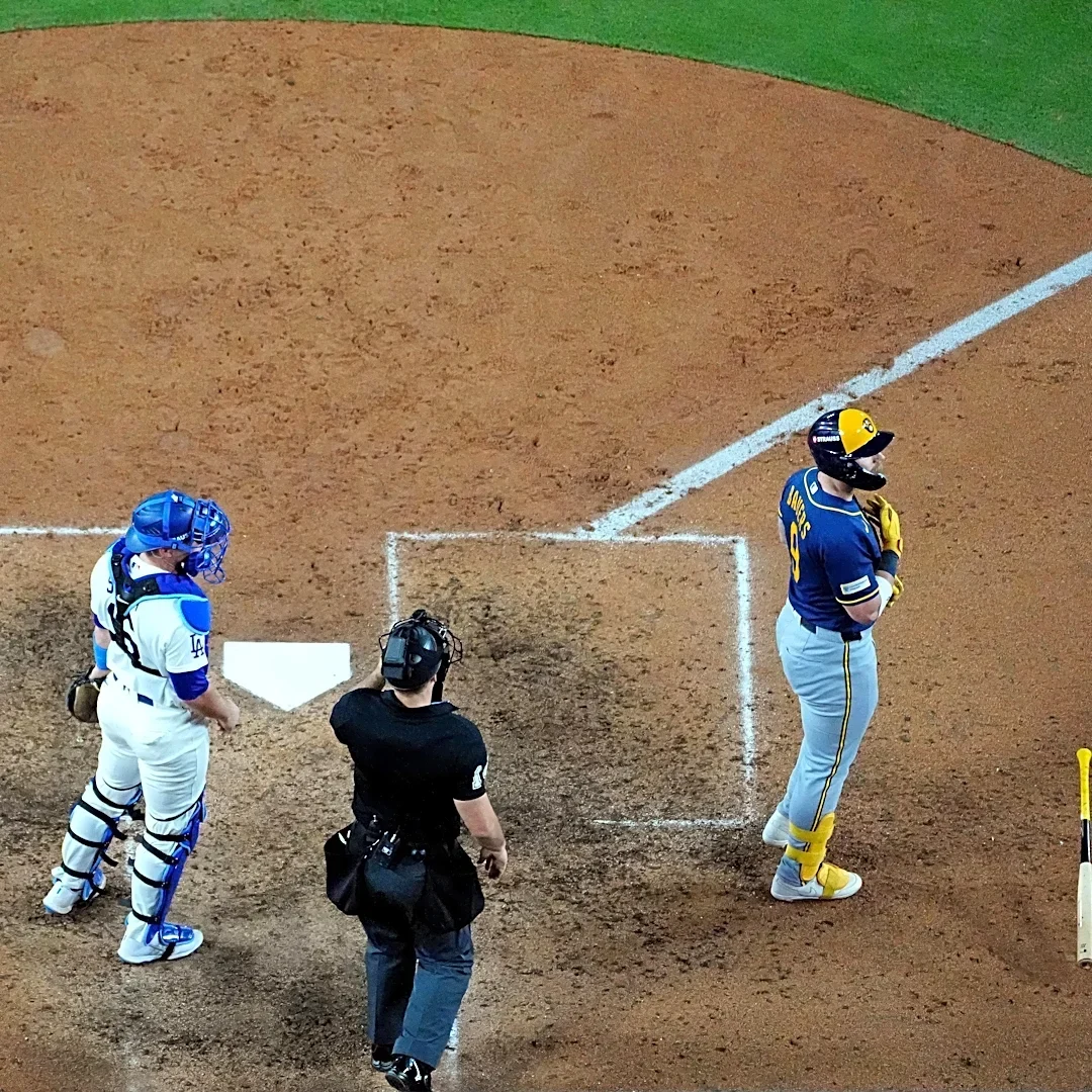Bauers blast has Brewers on the brink of World Series