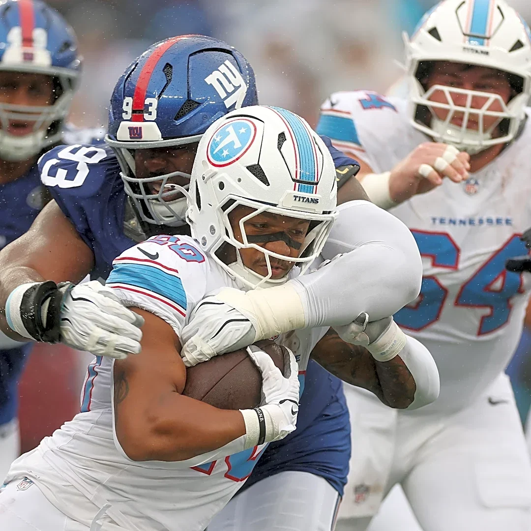 3 RBs the Titans could pursue next offseason