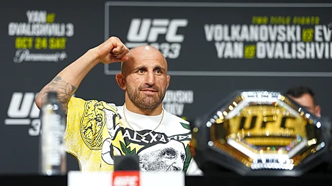Alexander Volkanovski likes ‘crazy super fight’ with UFC champ Justin Gaethje while ‘the divisions sort themselves out’
