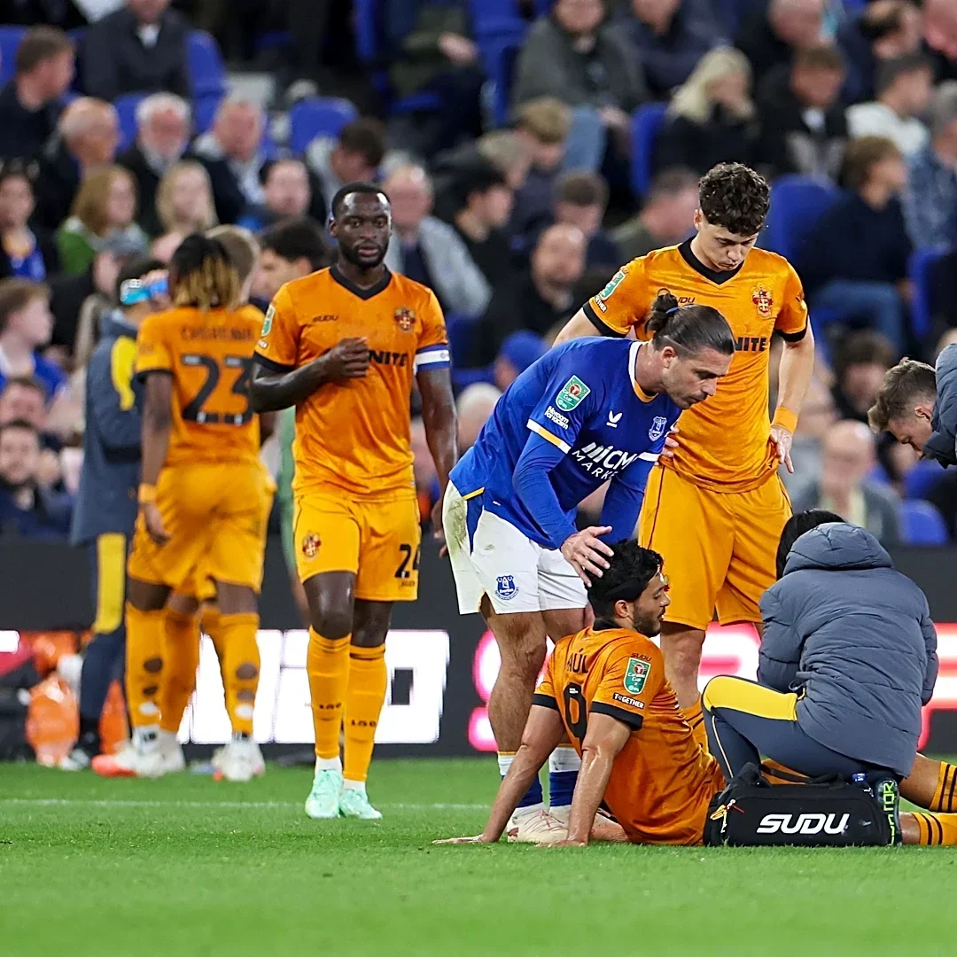 Breaking: Mexico’s starting striker Raul Jimenez to be sidelined with MCL injury