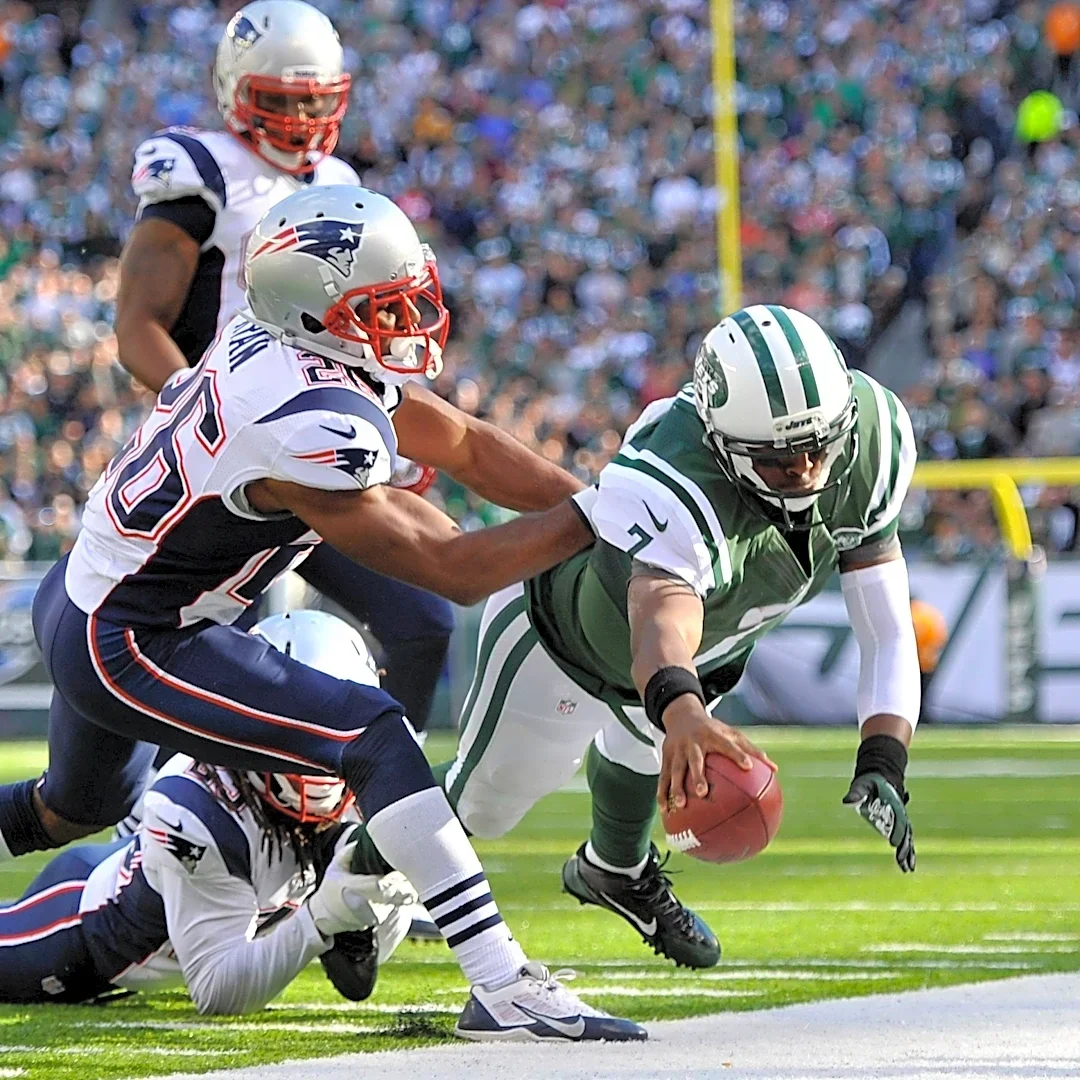 New York Jets News: Geno Smith has a Secret Advantage Heading Into Patriots Game