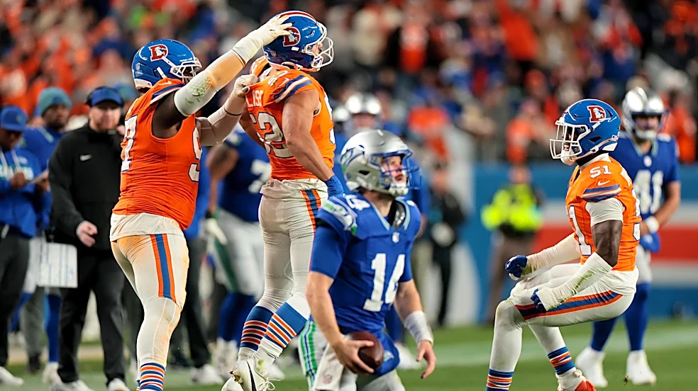 Seahawks News: Seahawks offense continues to struggle in loss to Broncos