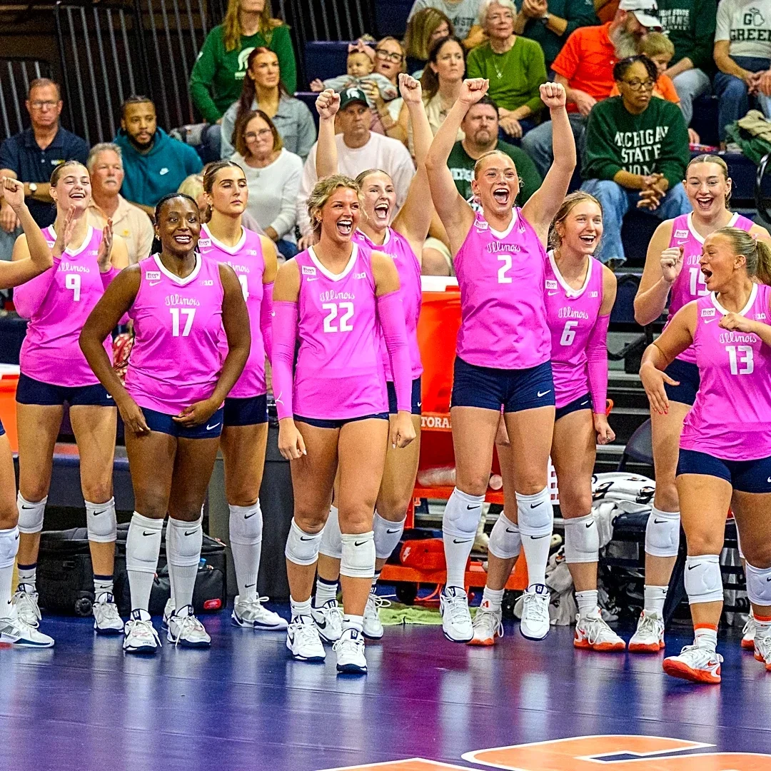 Illinois sails by No. 22 Michigan State in four sets