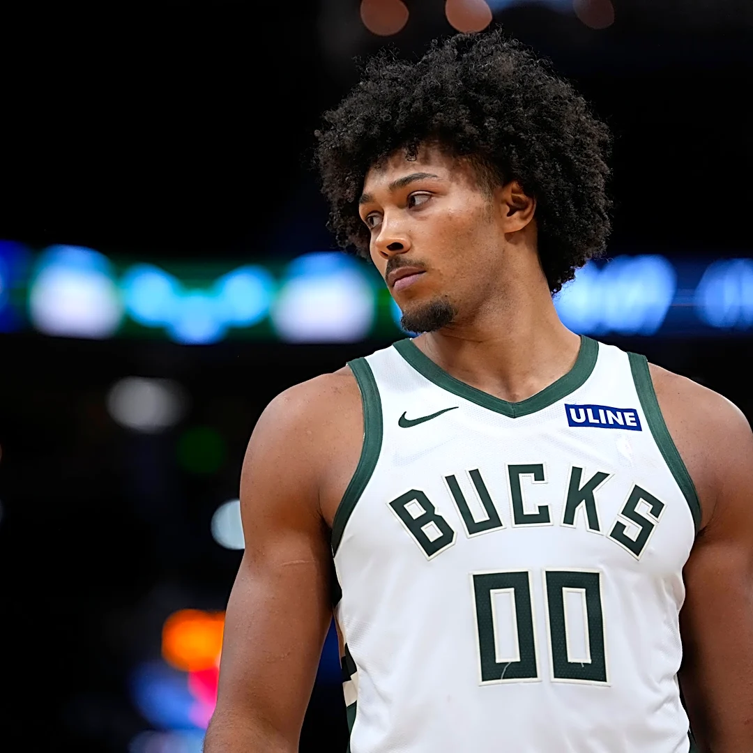 Lakers have talked to Bucks about Jericho Sims trade, pessimism on trade being completed