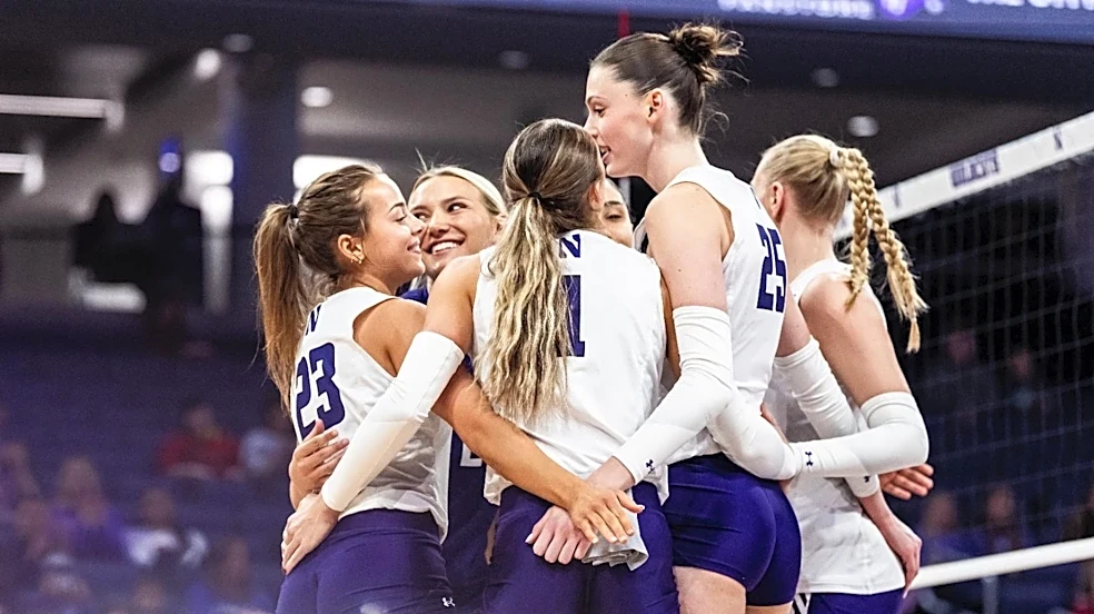 Volleyball: Northwestern falls to No. 1 Nebraska, bringing it to seven straight losses