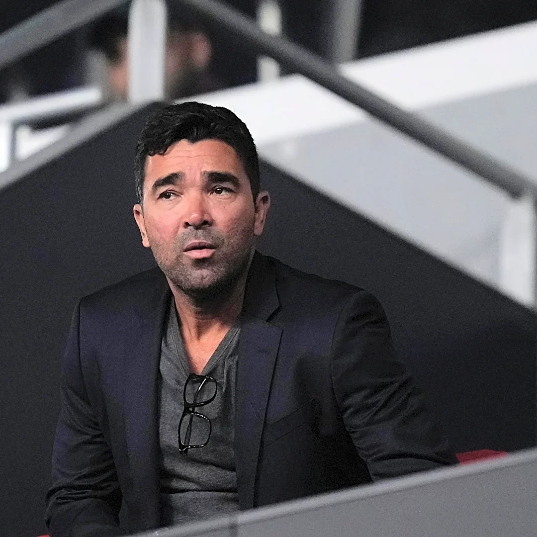 Barcelona ‘evaluating another No. 9’ after missing out on Julian Alvarez