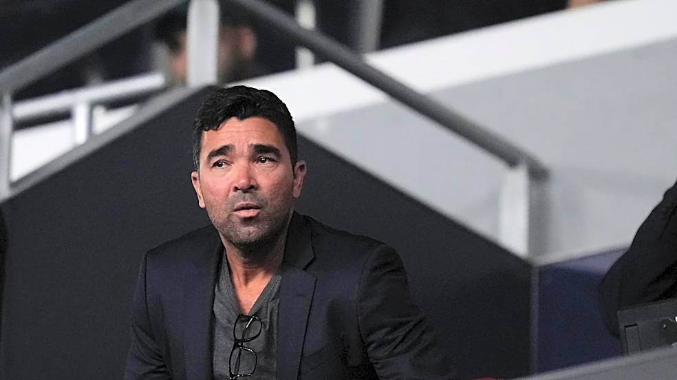 Barcelona ‘evaluating another No. 9’ after missing out on Julian Alvarez