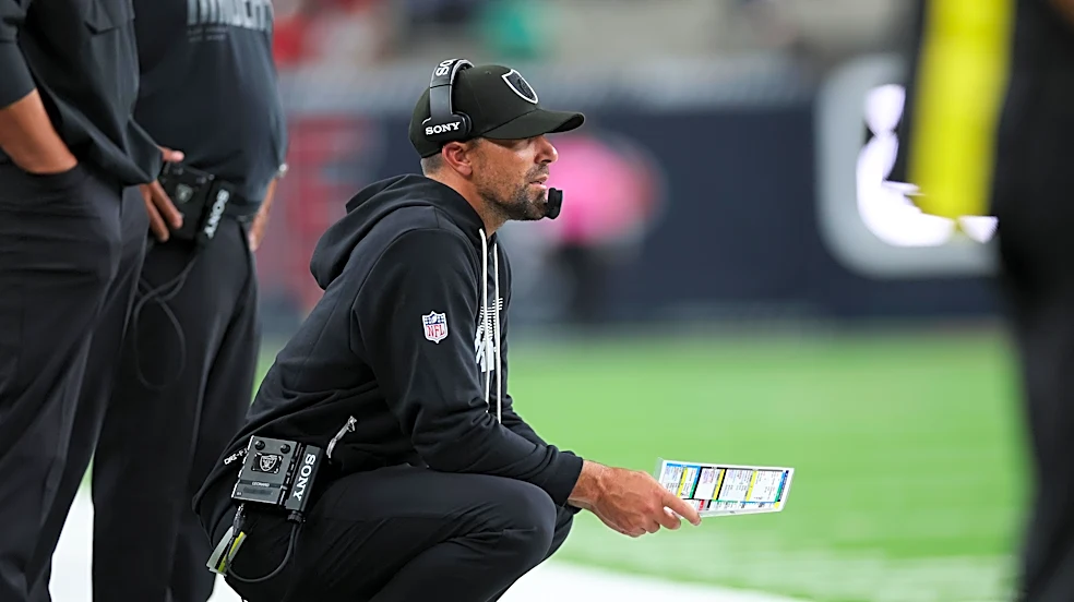Raiders Week 6: Bills a supreme challenge for leaky red zone defense