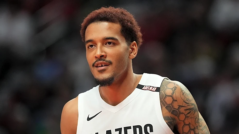 Trail Blazers Waive Jeremy Sochan