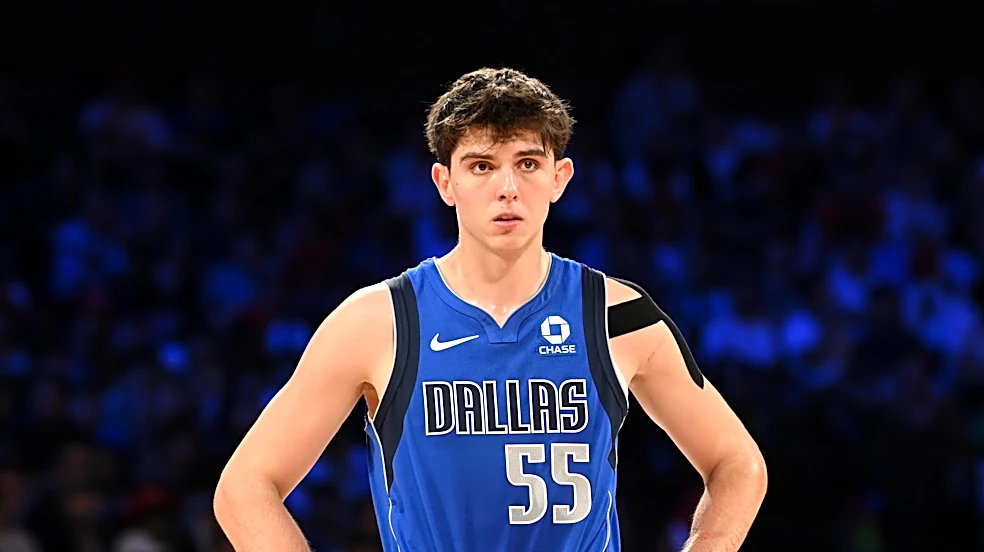 Sergio De Larrea is the surprise of the preseason