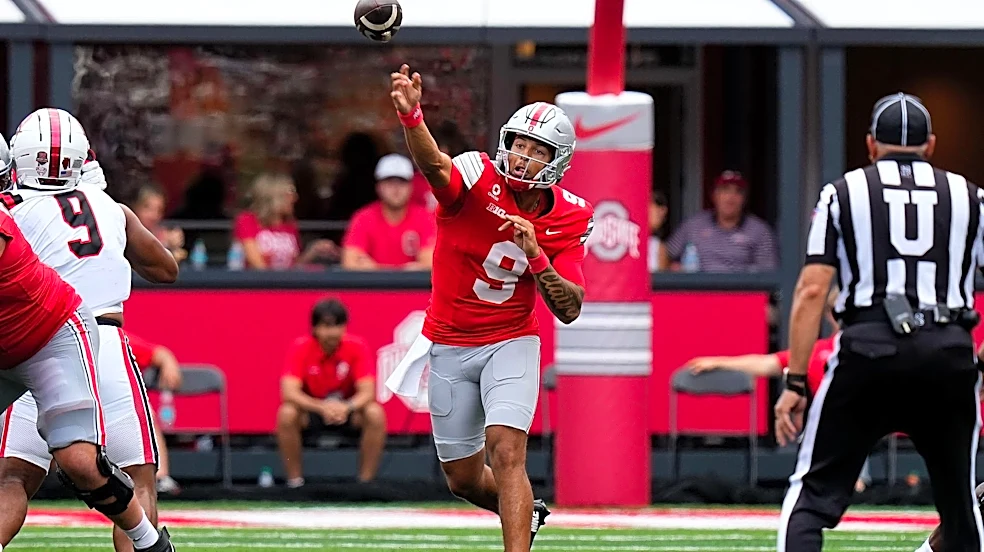 With a bye week to prepare, Ohio State should give Tavien St. Clair a shot at USC