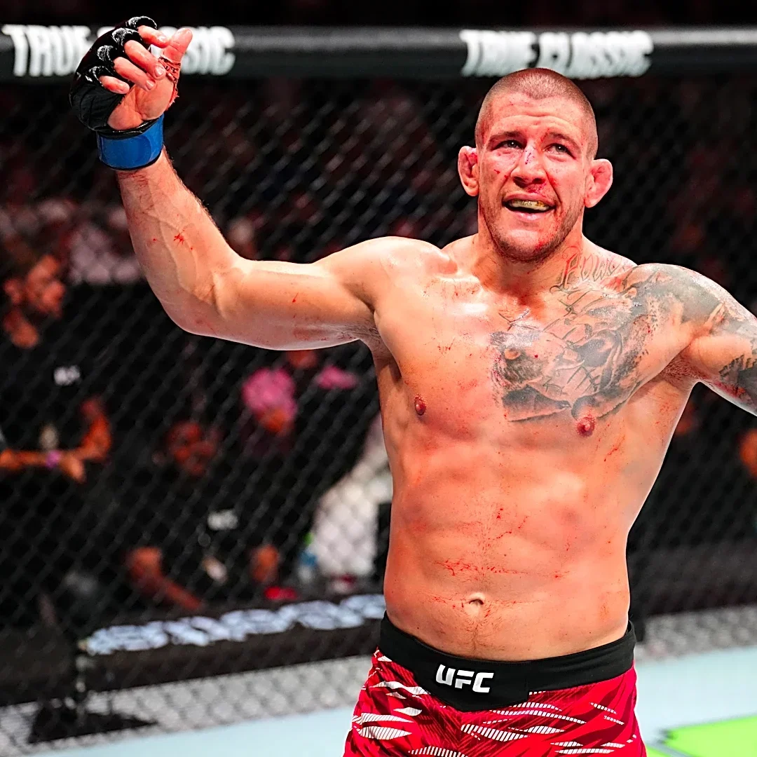 Highlights! Marc-Andre Barriault sends Canadian crowd into a frenzy after early TKO finish | UFC Edmonton