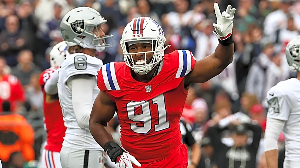 Sunday Patriots Notes: Elijah Ponder is a star in the making