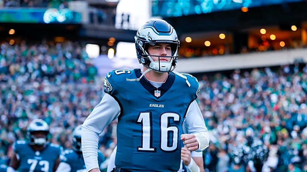 Eagles vs. Panthers: Live score updates, highlights, injury news