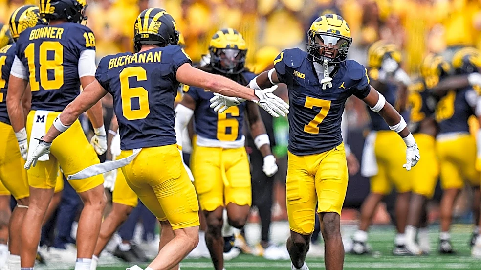 Michigan Football: PFF grades, snap counts in win vs Penn State