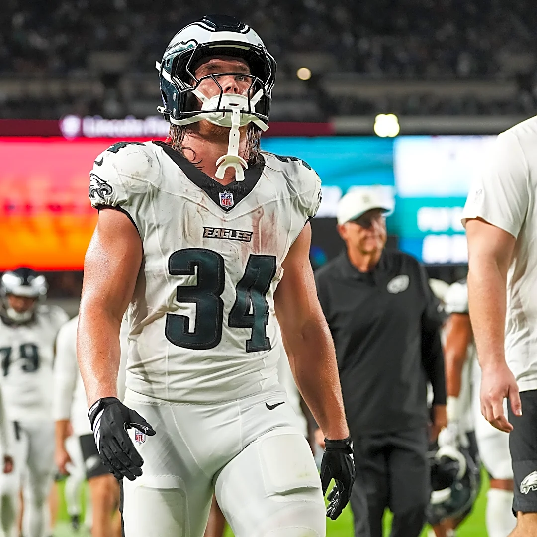 Carson Steele injury: Eagles RB questionable to return against Panthers