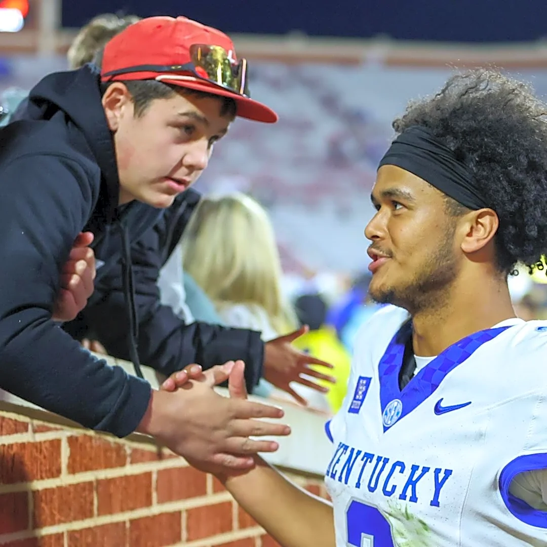 Kenny Minchey gets the job done again, while John Mateer struggles late in Kentucky win