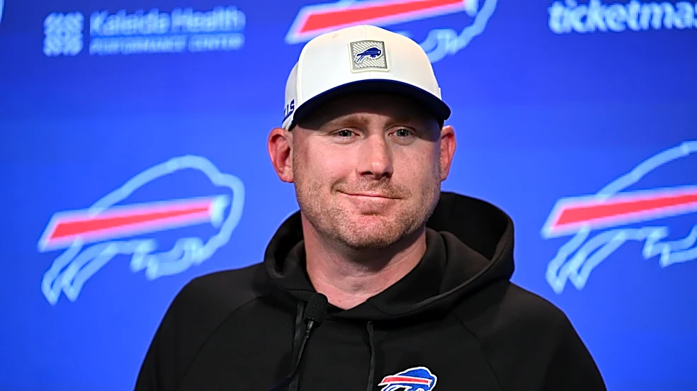 Las Vegas Raiders discussion: Week 6 live chat during Bills game