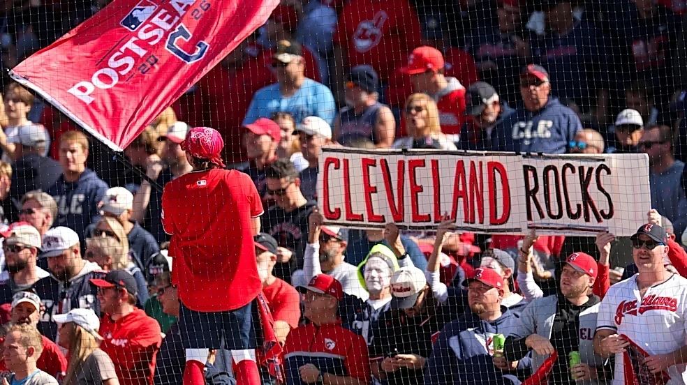 Open Thread Sunday Rays @ Guardians