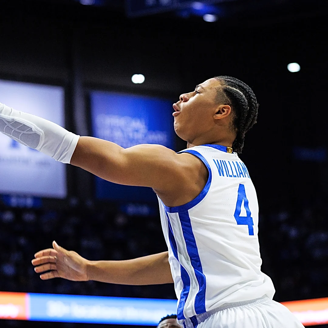 Mark Pope has high hopes for Mason Williams, who says he did not meet the Kentucky standard in exhibition opener