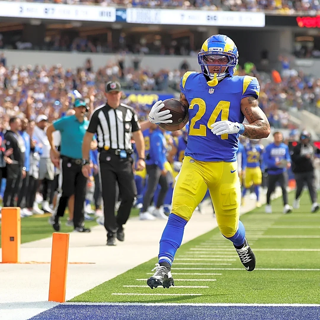 Winners & Losers: Rams fall to Cardinals, 2-4, and hit rock bottom