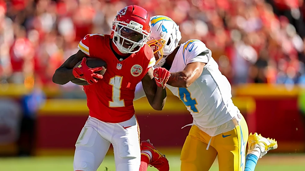 Xavier Worthy rises to the occasion for Chiefs’ offense