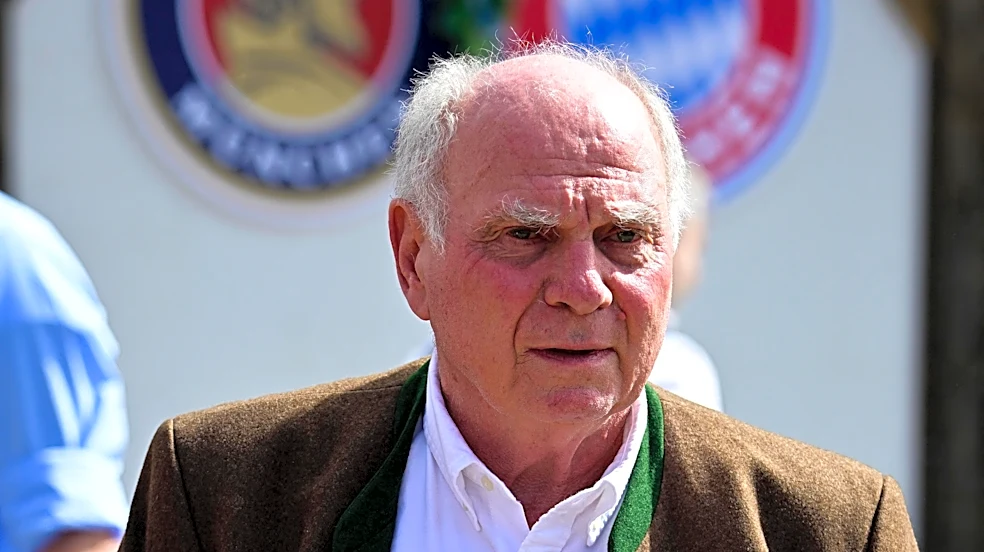 Uli Hoeneß pleased with Bayern Munich’s transfer income