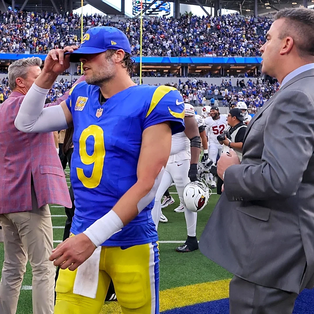 The Rams shouldn’t bench Matthew Stafford, yet