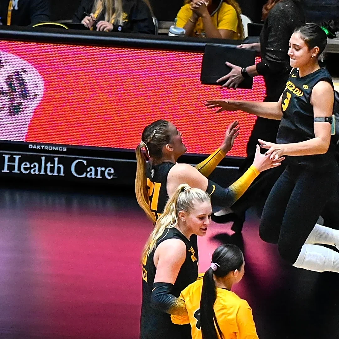First Serve: Mizzou volleyball finds its rhythm with back-to-back sweeps