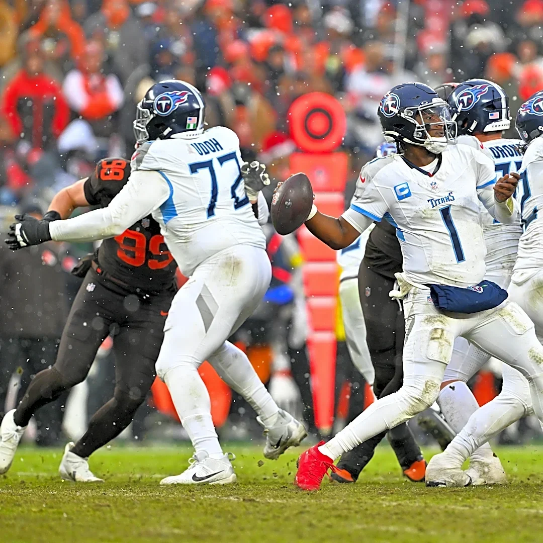 Browns vs. Titans odds: Opening lines for Week 7 matchup