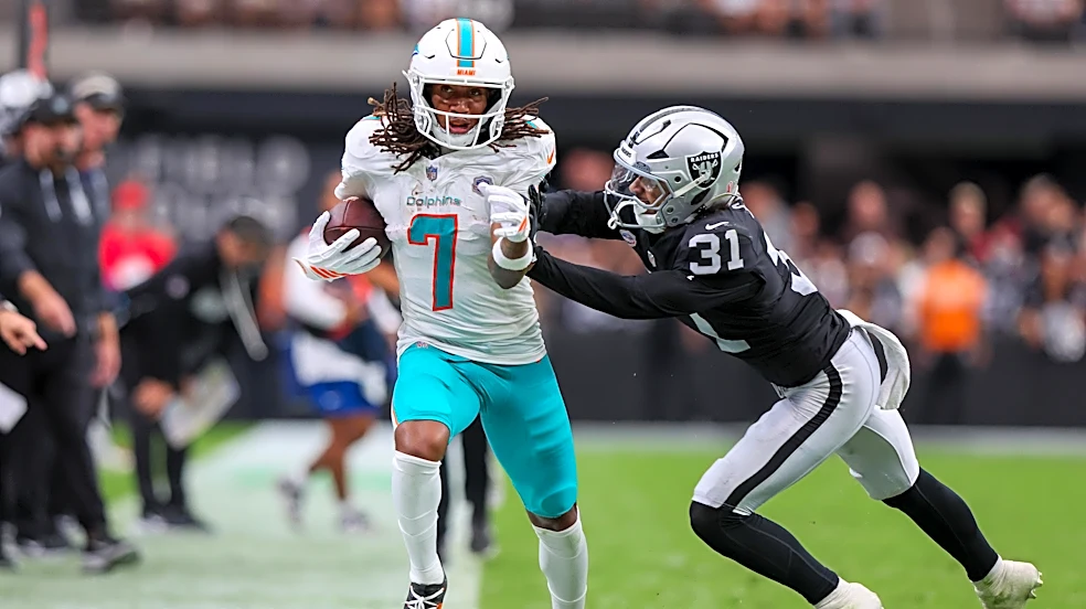 Caleb Douglas could return to Miami Dolphins lineup against New York Jets