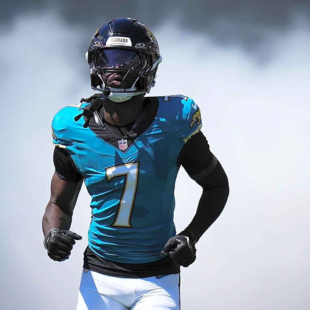 Potential Rams trade target appears to hit the block