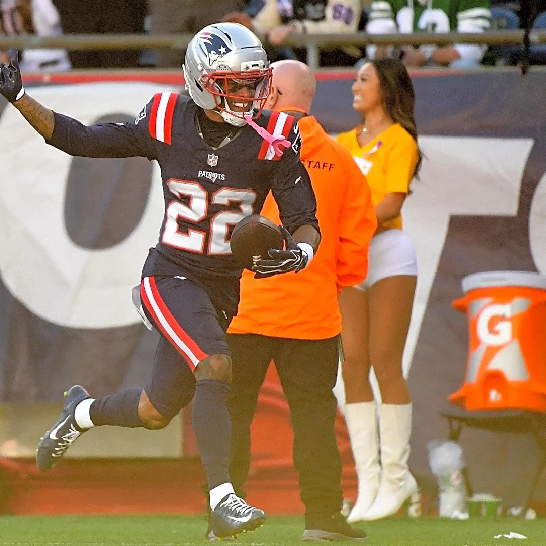 ‘Receiver at heart’ Charles Woods keeps coming up big for Patriots