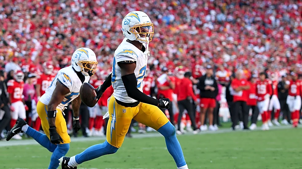 Chargers Week 6 PFF Grades: Offense hits low point against Chiefs